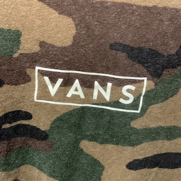 Camo Medium Vans T-shirt - Picture 2 of 6